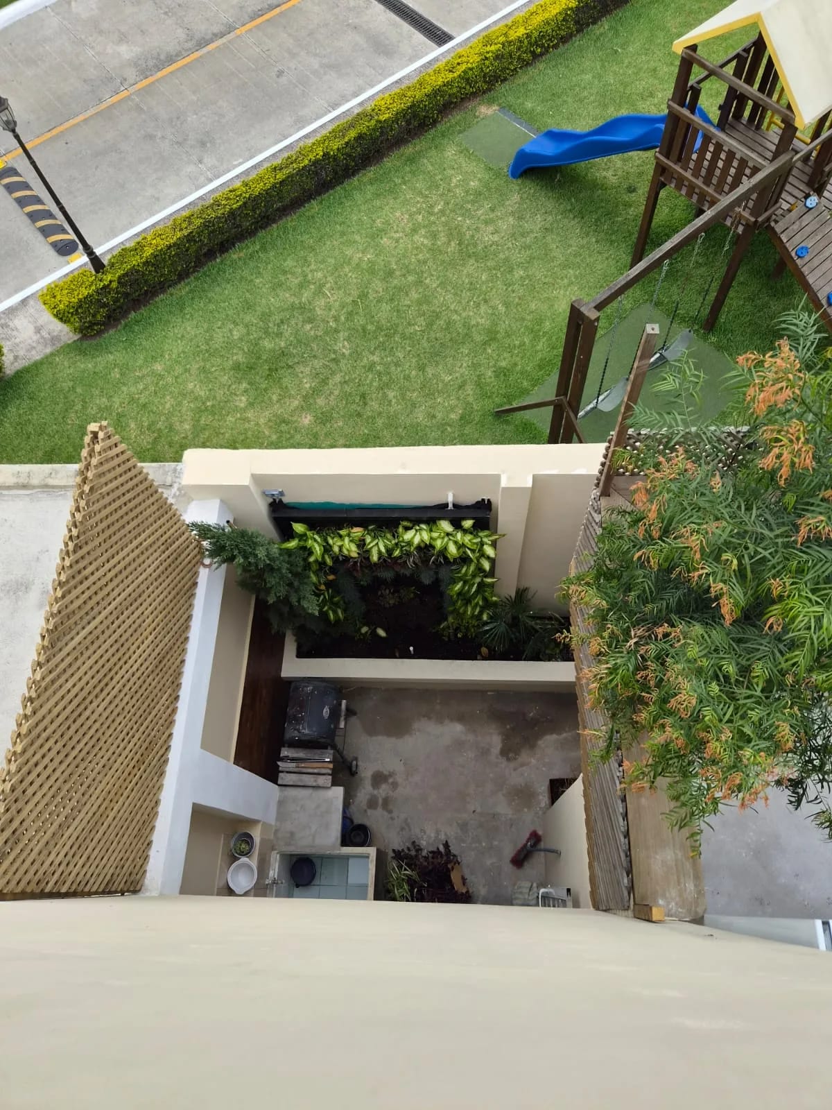 Vendo casa en condominio Vistas de la Paz zona 5 — Casa en Venta en Zona 5, Guatemala, Ciudad — foto 7 de 17