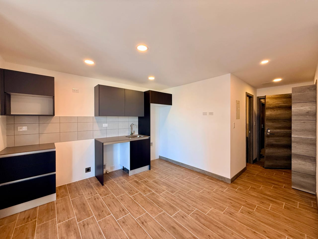 Apartamento en alquiler en Kiintea zona 15 — Apartamento en Alquiler en Zona 15, Guatemala, Ciudad — foto 10 de 16