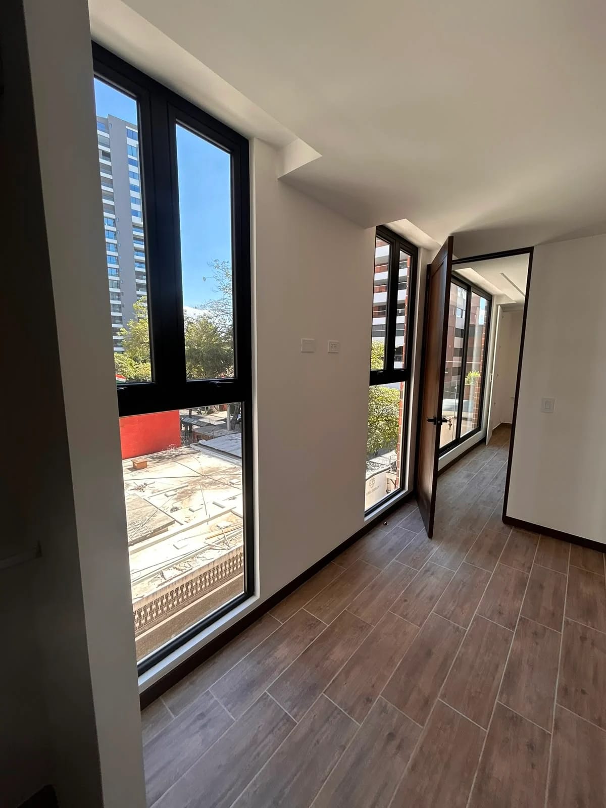 Apartamento en alquiler en el Ferran 2 zona 14 — Apartamento en Alquiler en Zona 14, Guatemala, Ciudad — foto 5 de 17