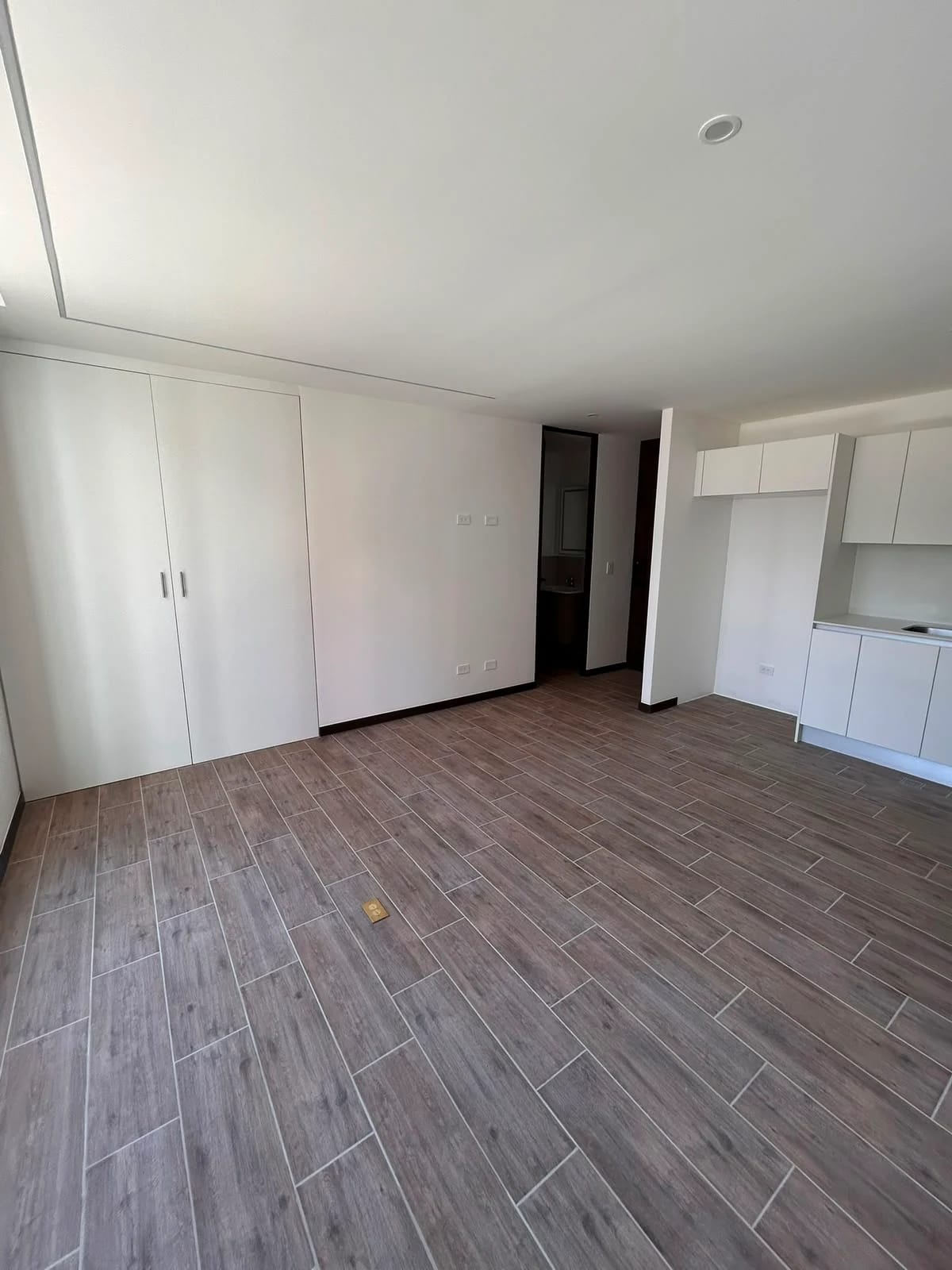 Apartamento en venta en el Ferran 2 zona 14 — Apartamento en Venta en Zona 14, Guatemala, Ciudad — foto 2 de 17