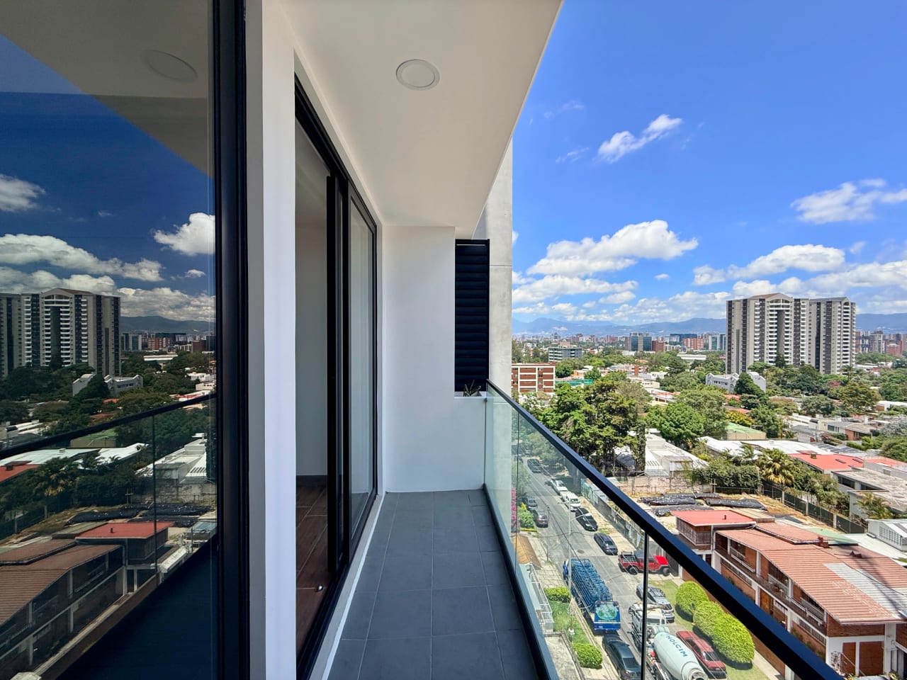 Apartamento en alquiler en Kiintea zona 15 — Apartamento en Alquiler en Zona 15, Guatemala, Ciudad — foto 3 de 16