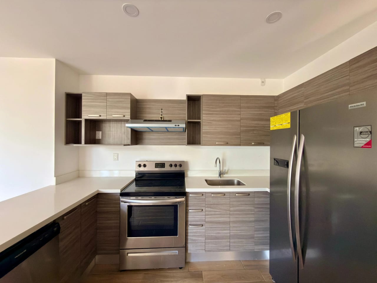 Apartamento en venta en O2 km 14.5 Carretera Salvador — Apartamento en Venta en Carretera a El Salvador, Guatemala, Ciudad — foto 12 de 16