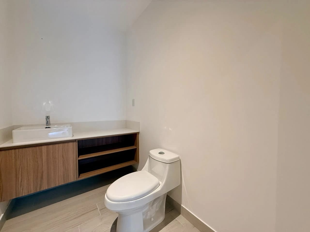 Apartamento en alquiler en Spazio zona 15 — Apartamento en Alquiler en Zona 15, Guatemala, Ciudad — foto 15 de 17