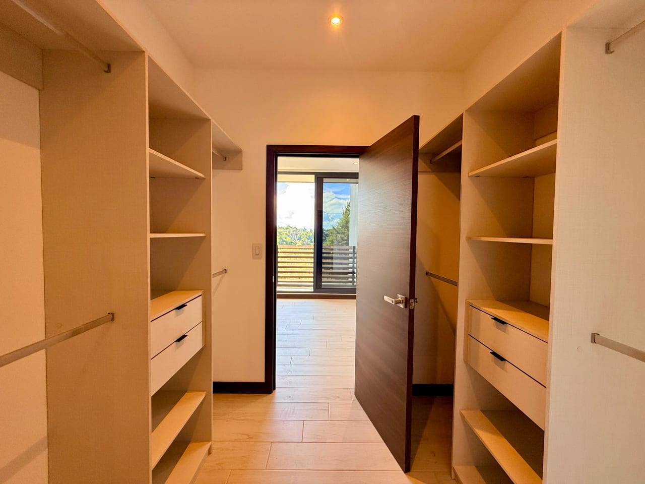 Apartamento en alquiler en Spazio zona 15 — Apartamento en Alquiler en Zona 15, Guatemala, Ciudad — foto 7 de 8