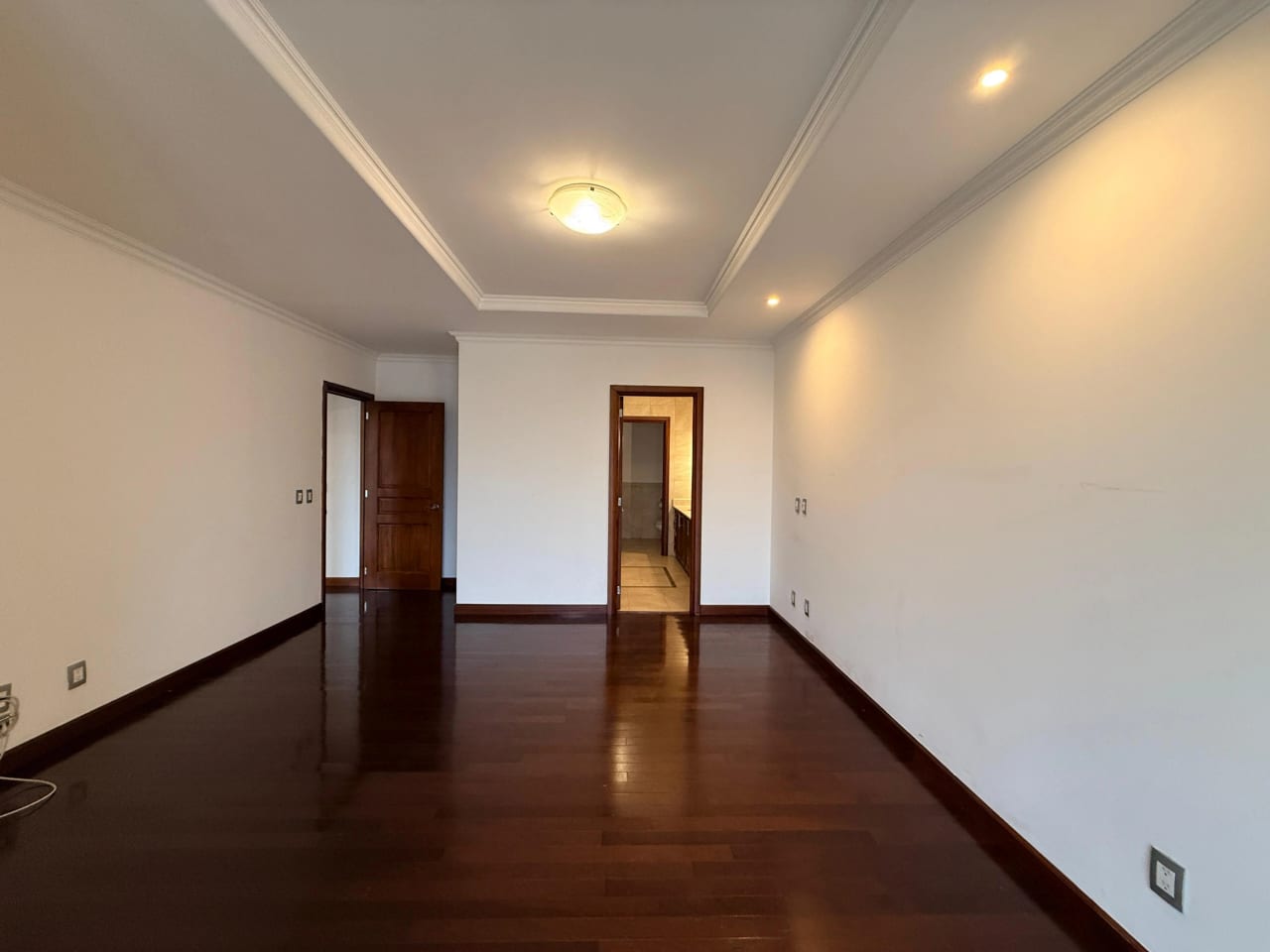 Apartamento en alquiler en Tadeus zona 14 — Apartamento en Alquiler en Zona 14, Guatemala, Ciudad — foto 10 de 13
