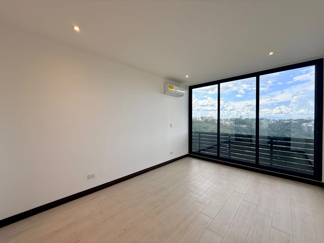 Apartamento en venta eb Spazio zona 15 — Apartamento en Venta en Zona 15, Guatemala, Ciudad — foto 17 de 17