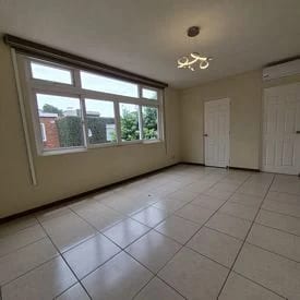 Casa en renta en Kanajuyu zona 16 — Casa en Alquiler en Zona 16, Guatemala, Ciudad — foto 4 de 12
