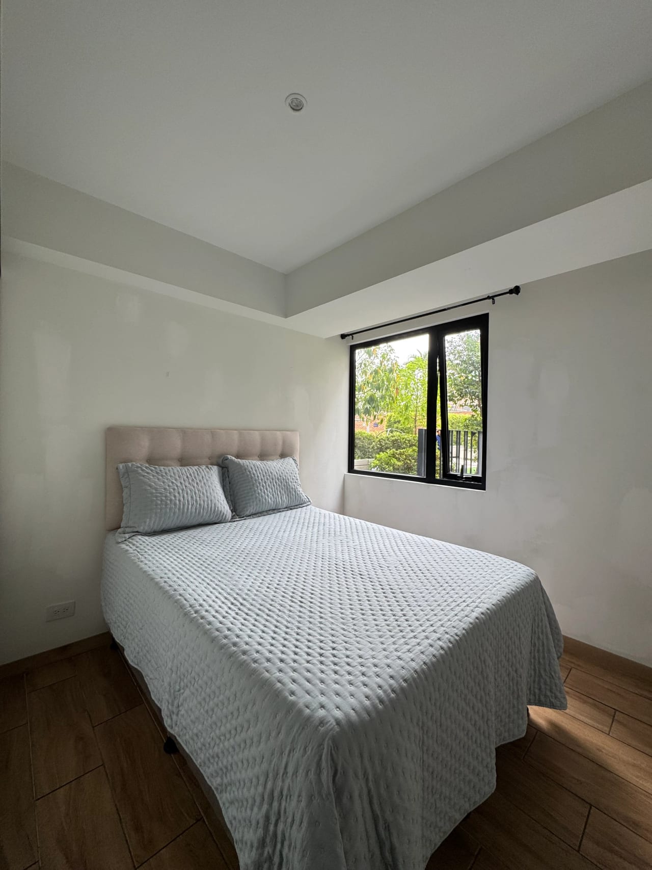 Apartamento Amueblado en Renta Zona 9 Cendana — Apartamento en Alquiler en Zona 9, Guatemala, Ciudad — foto 2 de 7