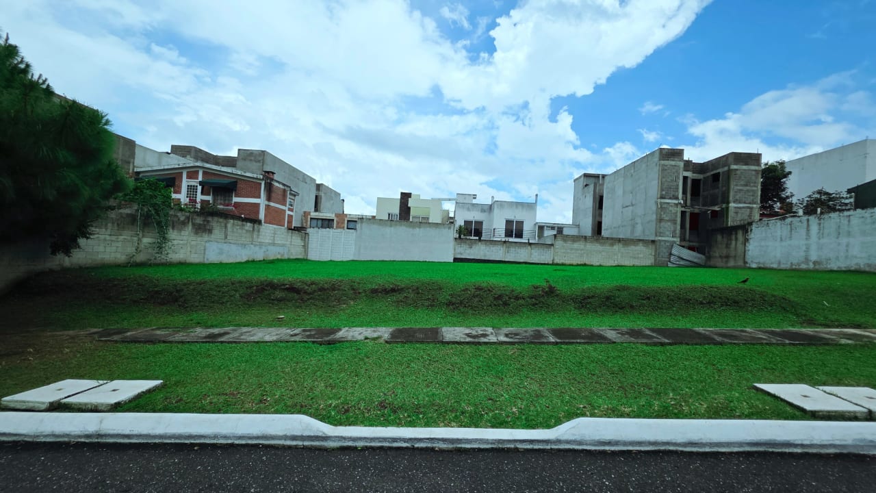 Terreno Residencial en Venta en Hacienda Real Zona 16 — Terreno en Venta en Zona 16, Guatemala, Ciudad — foto 2 de 6