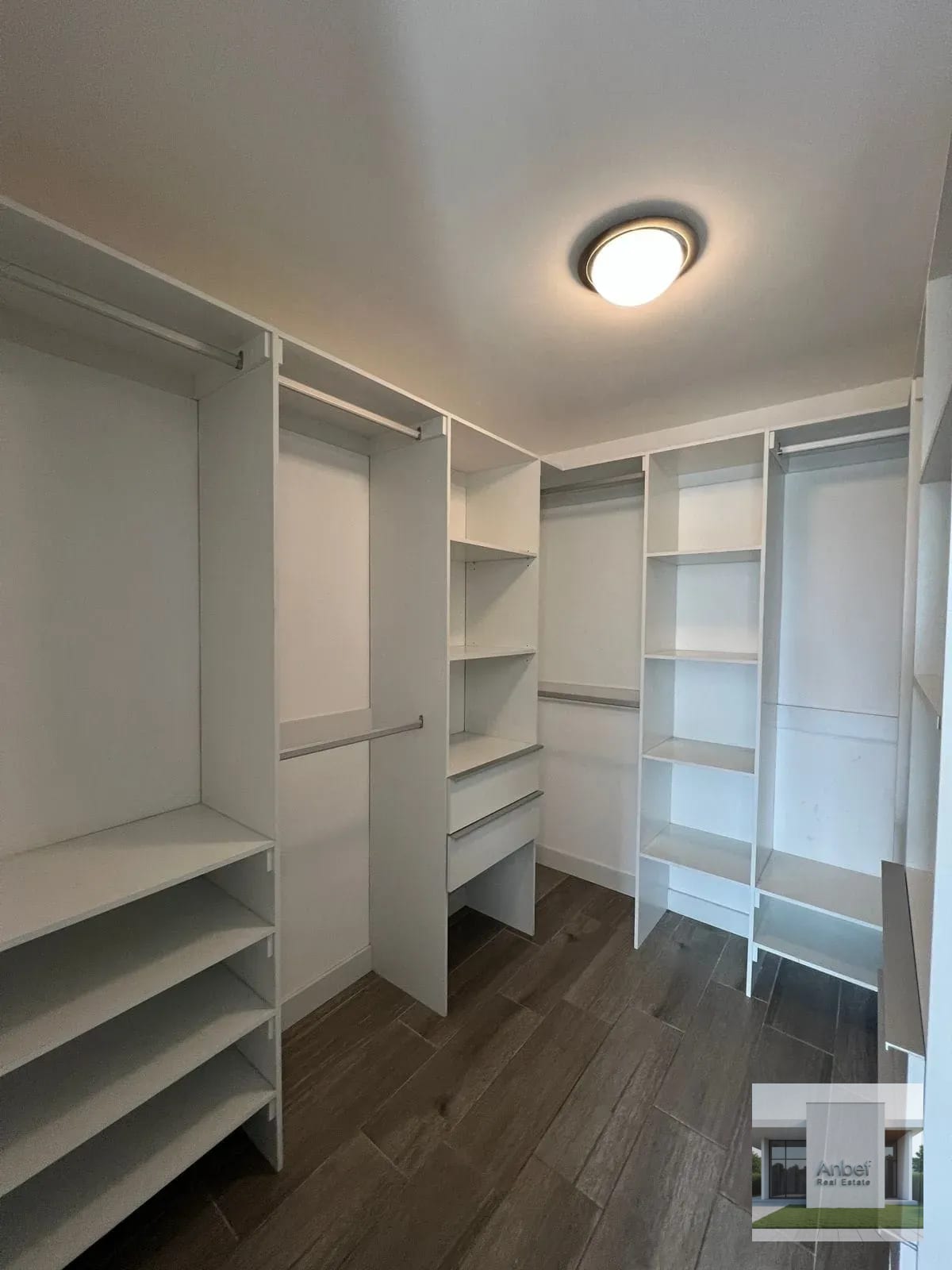 đSEGHERIA Venta Apartamento 2 Dormitorios y Bodega La Villa Zona 14 â Apartamento en Venta en Segheria, Zona 14, Guatemala, Ciudad â foto 10 de 11