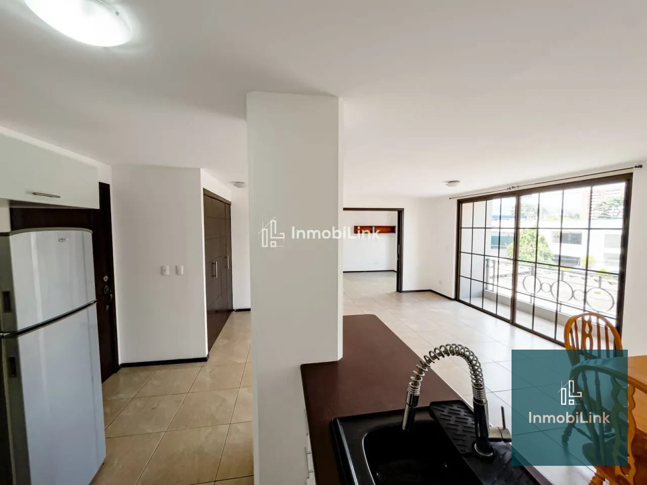 Apartamento Rever zona 10 — Apartamento en Venta en Zona 10, Guatemala, Ciudad — foto 3 de 13