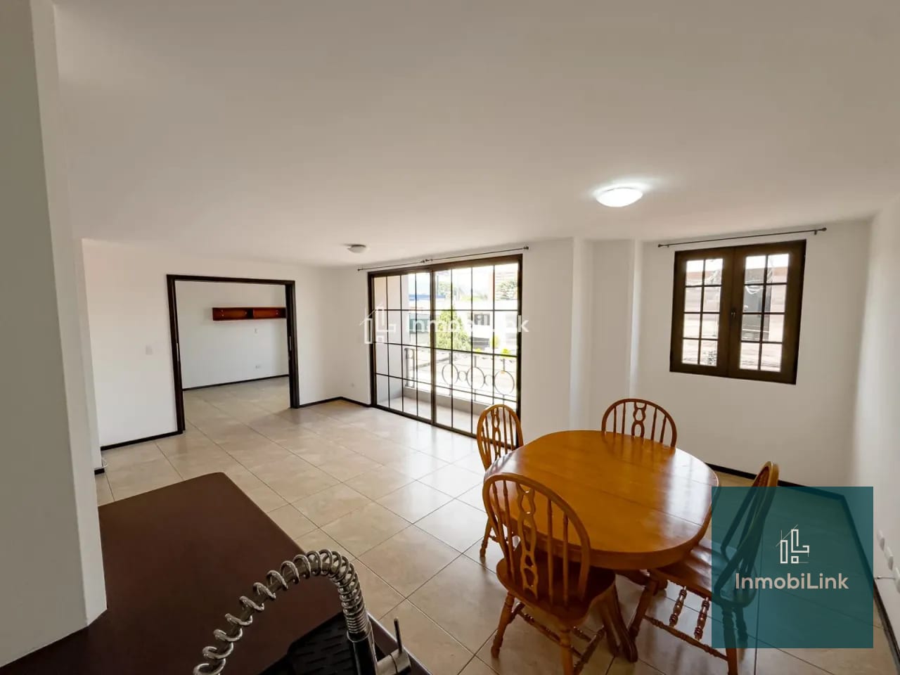 Apartamento Rever zona 10 — Apartamento en Venta en Zona 10, Guatemala, Ciudad — foto 8 de 13
