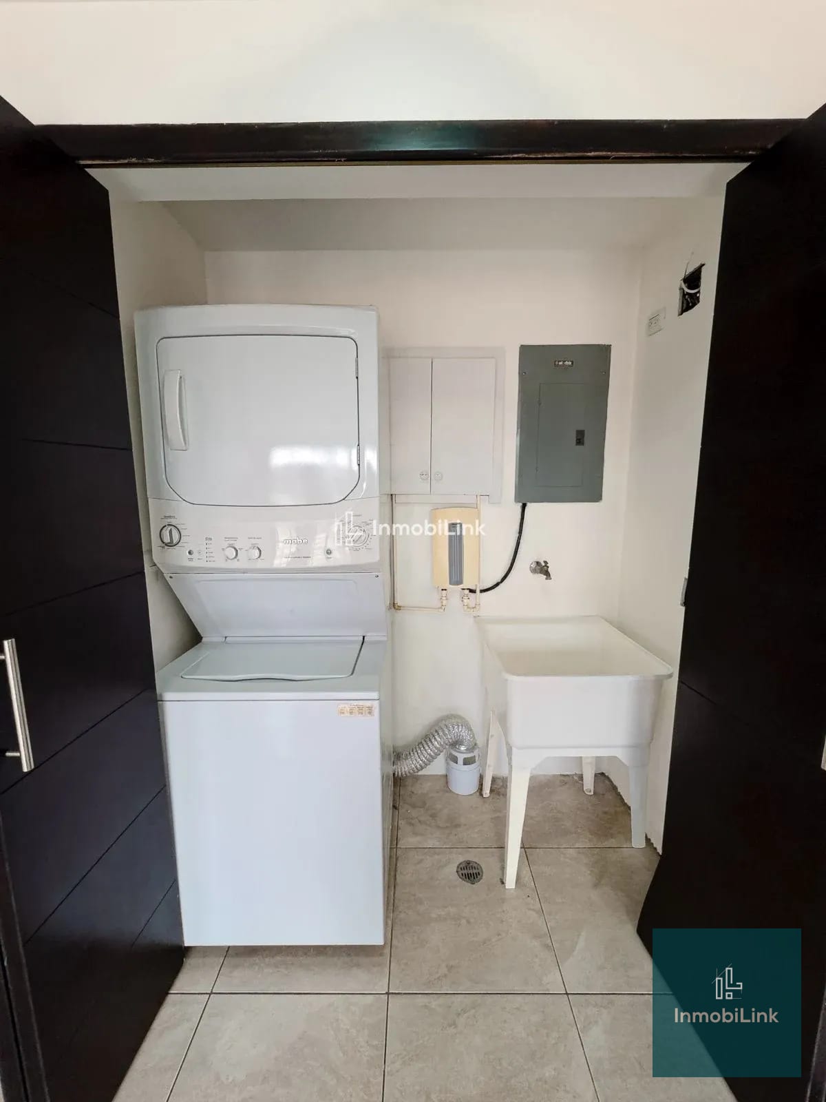 Apartamento Rever zona 10 — Apartamento en Venta en Zona 10, Guatemala, Ciudad — foto 11 de 13