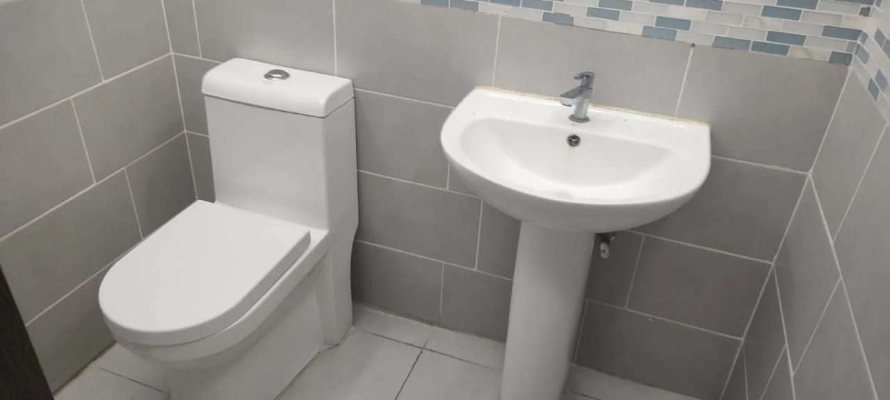Moderna oficina en venta - Muxbal — Oficina en Venta en Muxbal, Guatemala, Ciudad — foto 6 de 10