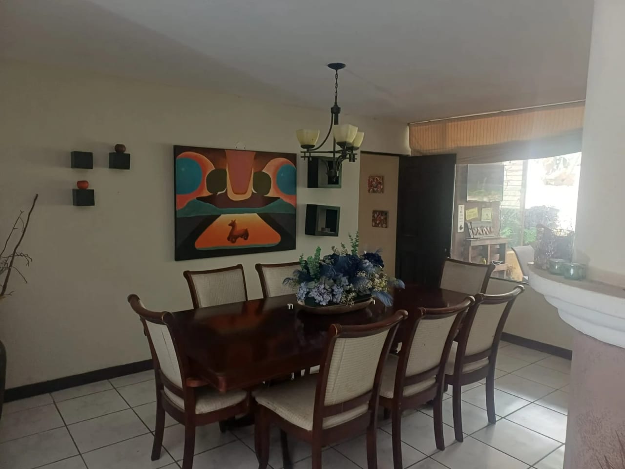 Casa en venta - Z.1 de Mixco — Casa en Venta en Zona 1 Mixco, Guatemala, Ciudad — foto 2 de 9