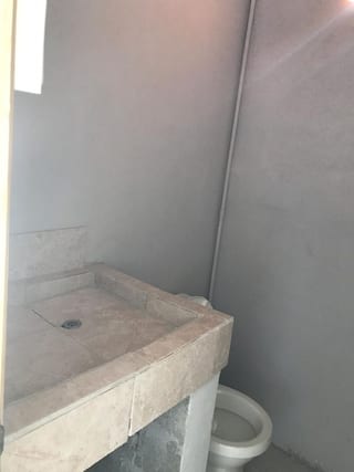 Ofibodegas en renta Pamplona zona 13 — Bodega / Ofibodega en Alquiler en Zona 13, Guatemala, Ciudad — miniatura 3 de 7