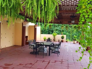 Amplia casa en venta con espacio adicional para un pequeño negocio. Ubicada en Zona 15 — Casa en Venta en Zona 15, Guatemala, Ciudad — miniatura 1 de 11