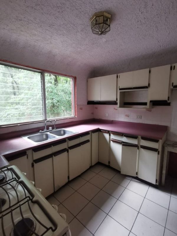 CASA EN LABOR DE CASTILLA, ZONA 9 DE MIXCO — Casa en Venta en Zona 9 Mixco, Guatemala, Ciudad — foto 5 de 5