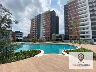Renta de Apartamento con 3 Habitaciones en Seghería Zona 14 — Apartamento en Alquiler en Segheria, Zona 14, Guatemala, Ciudad — miniatura 1 de 14