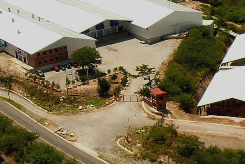 ALQUILER BODEGA EN Km. 133.5 Río Hondo, Zacapa (Bodega 3) — Bodega / Ofibodega en Alquiler en Rio Hondo, Zacapa — foto 9 de 9