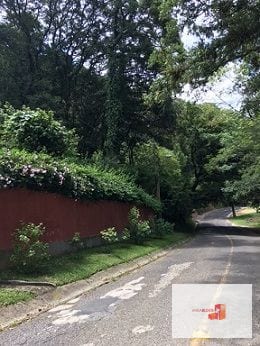 Venta Terreno El Encinal Mixco - Tronco 7 — Terreno en Venta en El Encinal, Zona 7 Mixco, Guatemala, Ciudad — foto 2 de 11