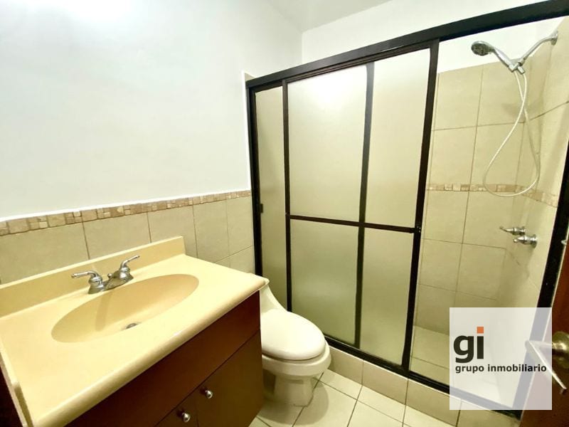 Apartamento en alquiler de 3 hab. en Oakland, Z.10 — Apartamento en Alquiler en Zona 10, Guatemala, Ciudad — foto 4 de 14