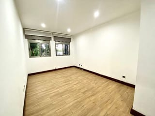 Apartamento en alquiler de 3 hab. en Oakland, Z.10 — Apartamento en Alquiler en Zona 10, Guatemala, Ciudad — miniatura 5 de 14