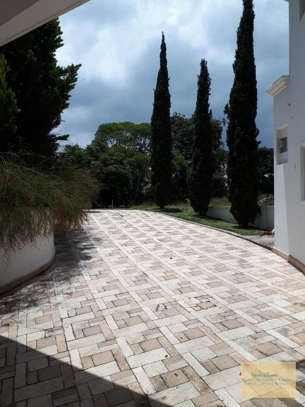 Zona 16 Vendo Casa con Piscina en Cayala — Casa en Venta en Foresta de Cayalá, Zona 16, Guatemala, Ciudad — foto 9 de 13
