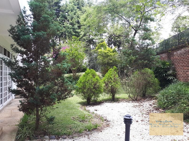 Zona 16 Vendo Casa con Piscina en Cayala — Casa en Venta en Foresta de Cayalá, Zona 16, Guatemala, Ciudad — foto 10 de 13