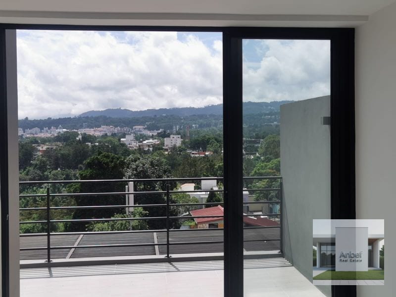 Bonito Apartamento en Edificio MIRA, de 2 Dormitorios en Zona 10 — Apartamento en Venta en Mira, Zona 10, Guatemala, Ciudad — foto 3 de 11