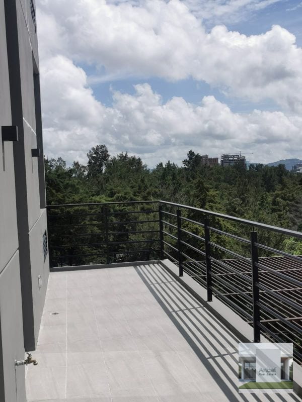 Bonito Apartamento en Edificio MIRA, de 2 Dormitorios en Zona 10 — Apartamento en Venta en Mira, Zona 10, Guatemala, Ciudad — foto 10 de 11