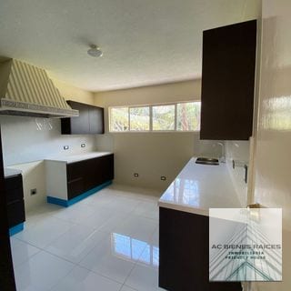 Casa Oakland en renta (Vivienda) — Casa en Alquiler en Zona 10, Guatemala, Ciudad — miniatura 2 de 10