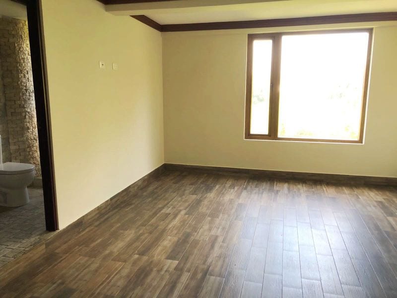 Amplia casa en venta con espacio adicional para un pequeño negocio. Ubicada en Zona 15 — Casa en Venta en Zona 15, Guatemala, Ciudad — foto 4 de 11