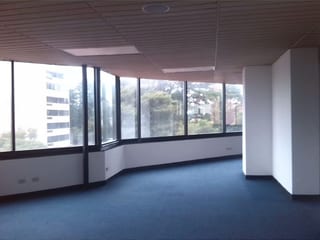 OFICINA EN MURANO CENTER, ZONA 10 (OPCIÓN 7) — Oficina en Alquiler en Zona 10, Guatemala, Ciudad — miniatura 2 de 4