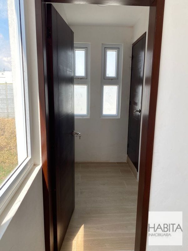 Casa en Renta en La Fontana — Casa en Venta en Carretera a El Salvador, Guatemala, Ciudad — foto 2 de 13