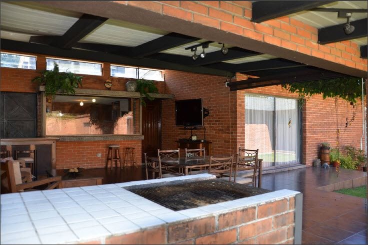 HERMOSA CASA DE 1 NIVEL EN STA ROSALIA CES Km 12.5 — Casa en Venta en Santa Rosalia La Laguna, Carretera a El Salvador, Guatemala, Ciudad — foto 5 de 16