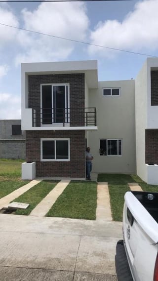 Casa en venta Villa de Santa Elena km 25 CES — Casa en Venta en Carretera a El Salvador, Guatemala, Ciudad — miniatura 1 de 3