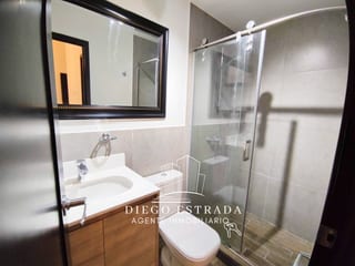 Apartamento de lujo en buena ubicación — Apartamento en Alquiler en Zona 14, Guatemala, Ciudad — miniatura 14 de 14