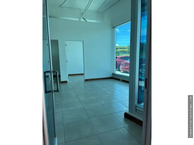 Oficina Plaza Portal del Bosque en Venta KM22.5 Carretera a el Salvador — Oficina en Venta en Carretera a El Salvador, Guatemala, Ciudad — foto 8 de 11