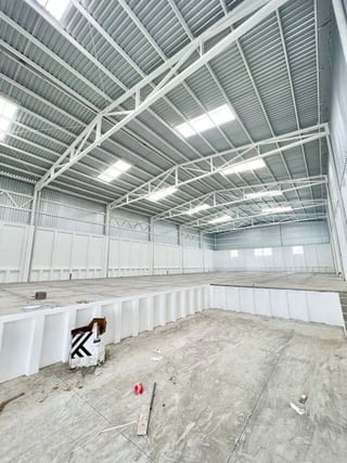 Bodega en Naranjo las Tunas Zona 4 de Mixco Zona Empresarial Naranjo — Bodega / Ofibodega en Alquiler en Zona 4 Mixco, Guatemala, Ciudad — miniatura 4 de 7