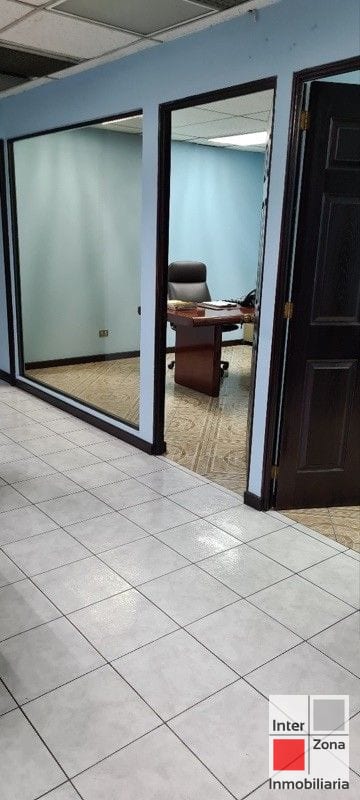 Venta de oficina sobre Avenida Las Américas, Zona 9 — Oficina en Venta en Zona 9, Guatemala, Ciudad — foto 3 de 12