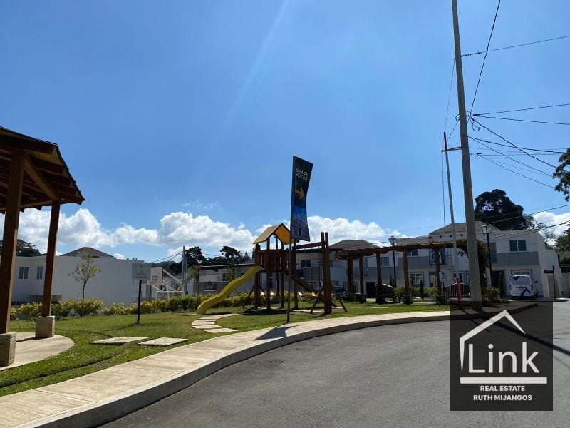 Casa En Venta San Jose Pinula Condado Almeria — Casa en Venta en San José Pinula, Guatemala, Ciudad — foto 2 de 7
