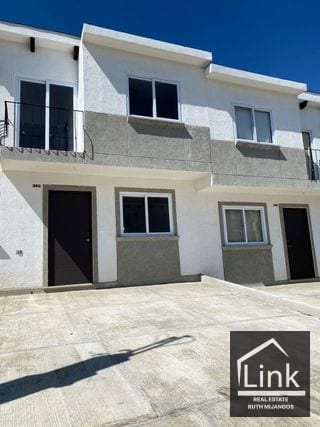 Vendo Casa San José Pinula — Casa en Venta en San José Pinula, Guatemala, Ciudad — miniatura 1 de 8