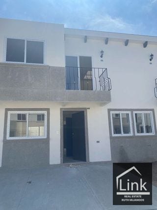Casa En Venta San Jose Pinula Condado Almeria — Casa en Venta en San José Pinula, Guatemala, Ciudad — miniatura 3 de 7