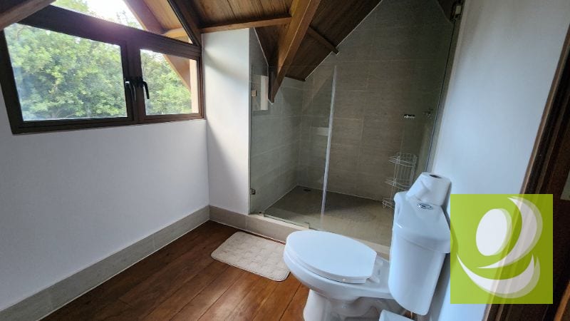 VENDO CASA EN CONDOMINIO ENTRADA A SAN MIGUEL DUEÑAS SACATEPEQUEZ — Casa en Venta en Antigua, Sacatepéquez — foto 10 de 15
