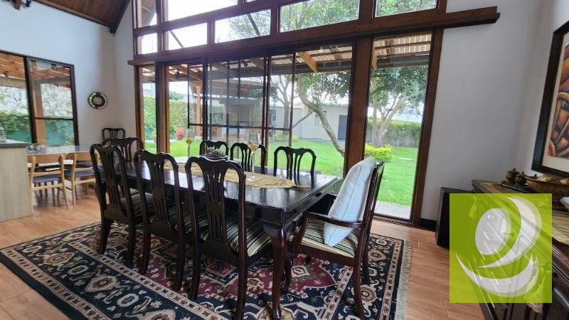 VENDO CASA EN CONDOMINIO ENTRADA A SAN MIGUEL DUEÑAS SACATEPEQUEZ — Casa en Venta en Antigua, Sacatepéquez — foto 3 de 15