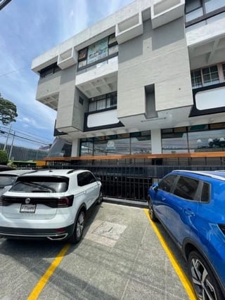 Oficina en Venta Edificio Tivoli Zona 9. — Oficina en Venta en Tívoli, Zona 9, Guatemala, Ciudad — miniatura 10 de 17