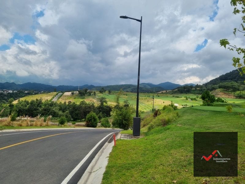 TERRENO EN VENTA EL PULTE GOLF, ZONA 16 — Terreno en Venta en Zona 16, Guatemala, Ciudad — foto 5 de 12