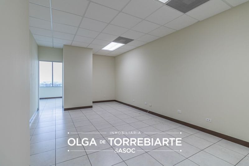 Oficina en Zona Pradera, zona 10 — Oficina en Alquiler en Zona Pradera, Zona 10, Guatemala, Ciudad — foto 11 de 17