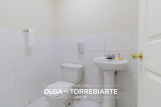 Oficina en Zona Pradera, zona 10 — Oficina en Alquiler en Zona Pradera, Zona 10, Guatemala, Ciudad — miniatura 7 de 17